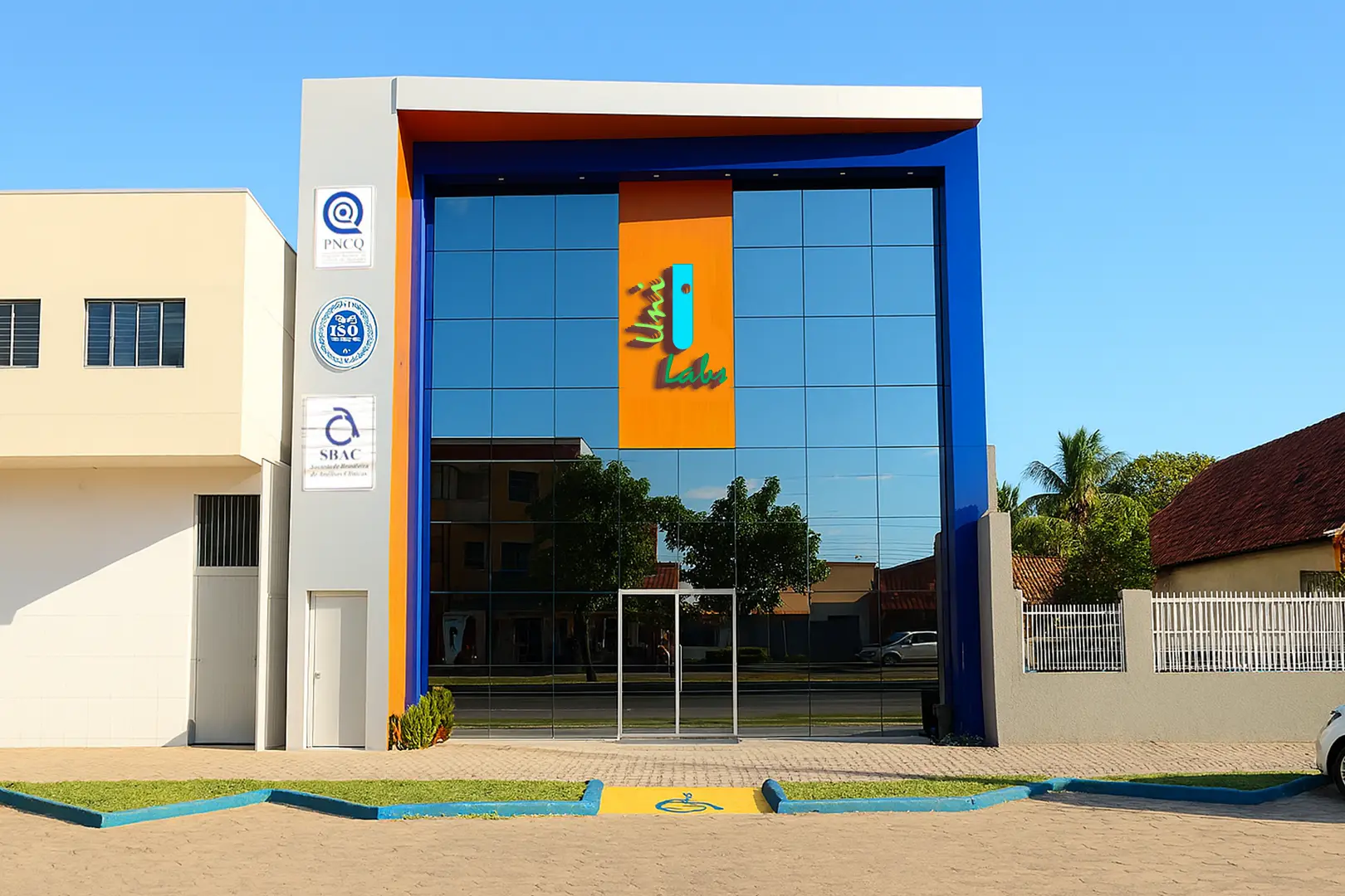 unilabs-fachada